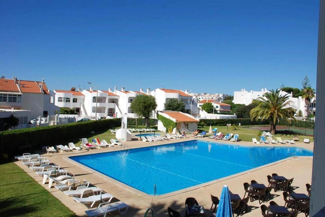 Elegant With Sea View In 40 M² Shared Pool Apartamento Albufeira